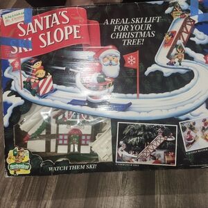 Vtg 1992 RARE Mr Christmas Santa's Ski Slope Animated PRICE CLUB EXCLUSIVE-VIDEO